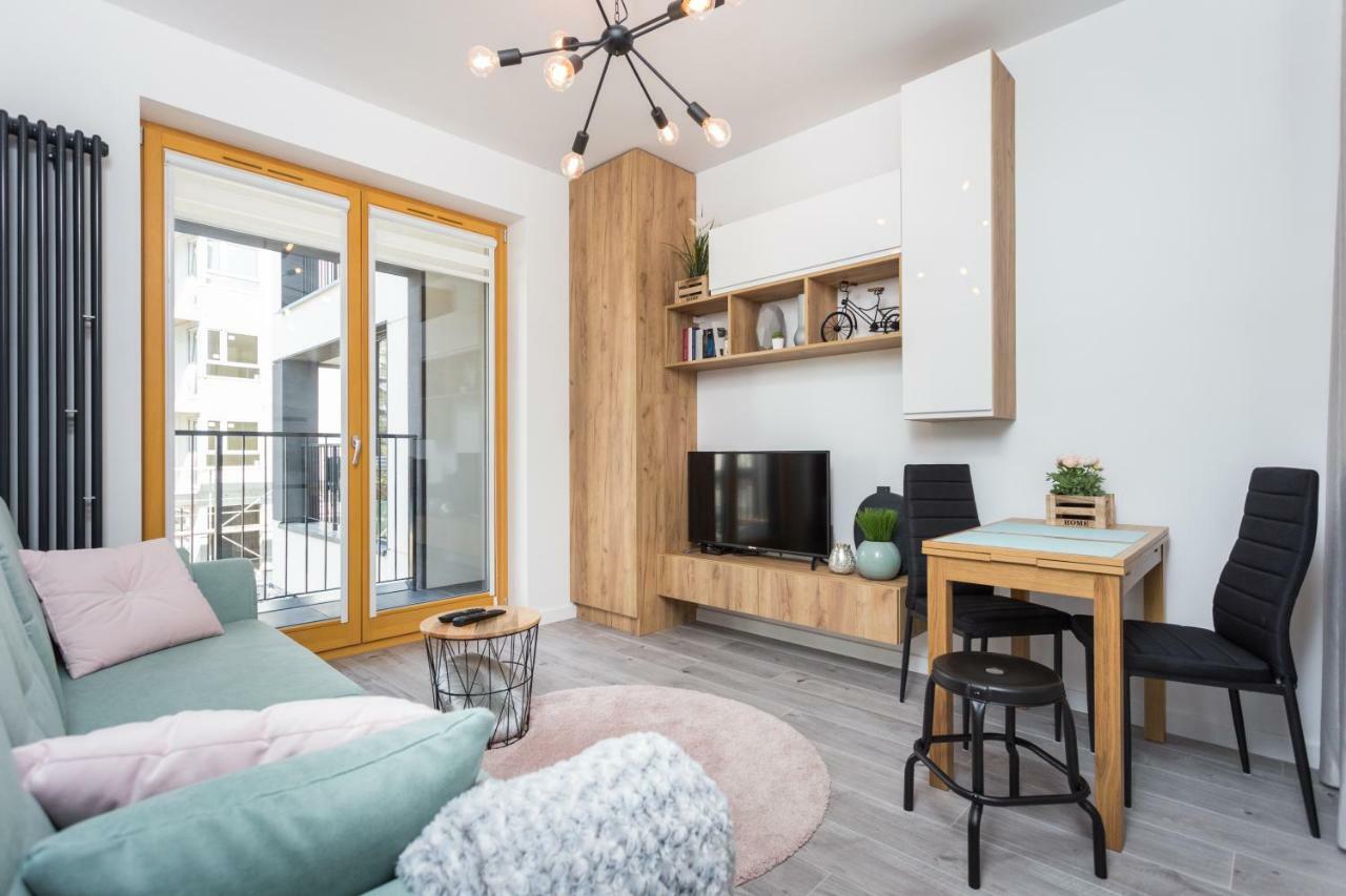 City Of The Kings - Pastel Apartment Lubelska 10 คราคูฟ ภายนอก รูปภาพ